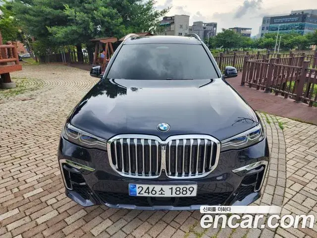 BMW X7 2021 — Photo 1/20