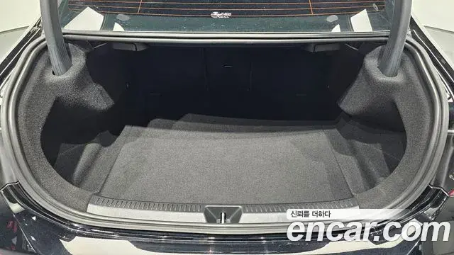 Mercedes-Benz A-Class 2020 — ფოტო 20/30