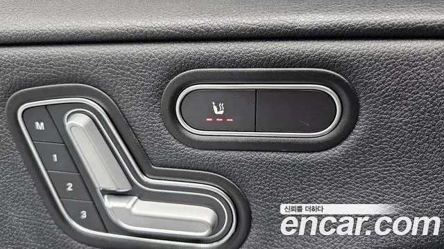 Mercedes-Benz A-Class 2020 — ფოტო 13/30