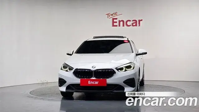 BMW 2 Series Gran Coupe 2020 — Şəkil 28/30