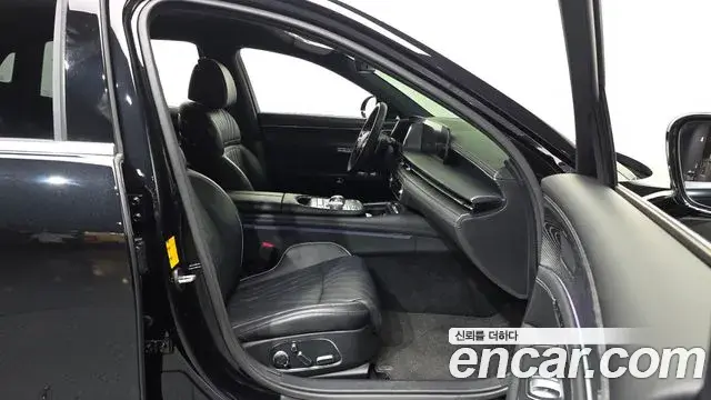 Genesis G90 2022 — Şəkil 31/38