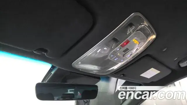 Genesis G90 2022 — Şəkil 8/38