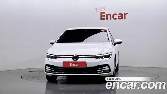 Volkswagen Golf 2022 — Şəkil 11/30