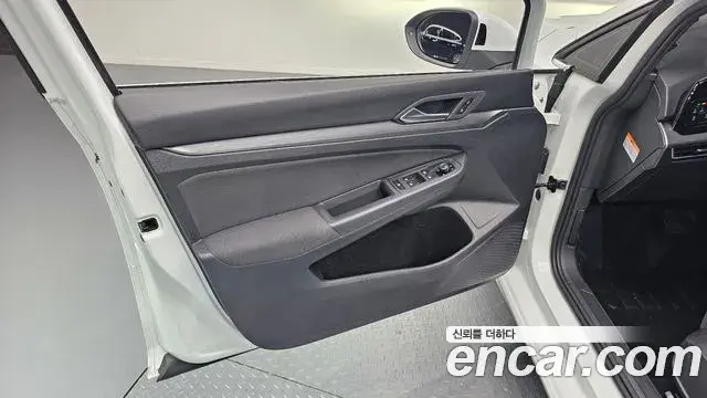 Volkswagen Golf 2022 — Şəkil 2/30