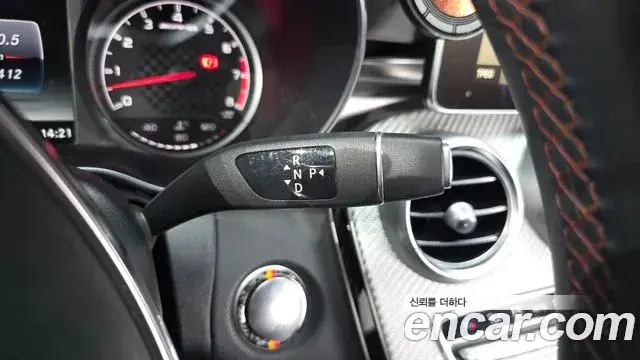 Mercedes-Benz C-Class 2018 — Photo 5/20