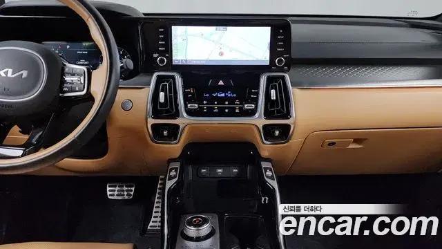 Kia Sorento 2022 — Photo 4/35