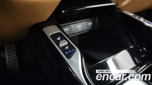 Kia Sorento 2022 — Photo 21/35