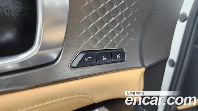 Kia Sorento 2022 — Photo 3/35
