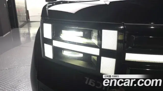 Hyundai Santa Fe 2024 — Photo 31/35
