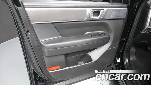 Hyundai Santa Fe 2024 — Photo 18/35