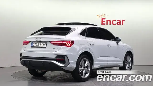 Audi Q3 2023 — Фото 2/20