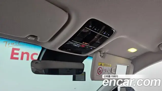 Hyundai Grandeur Hybrid 2024 — Photo 28/30