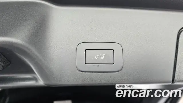 Land Rover Range Rover Evoque 2025 — ფოტო 5/31