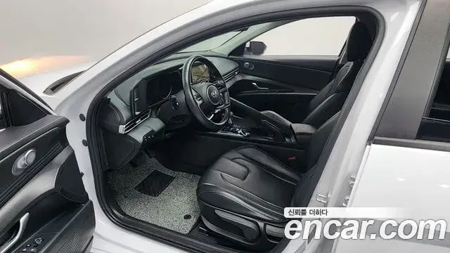 Hyundai The New Avante Hybrid 2021 — ფოტო 15/20