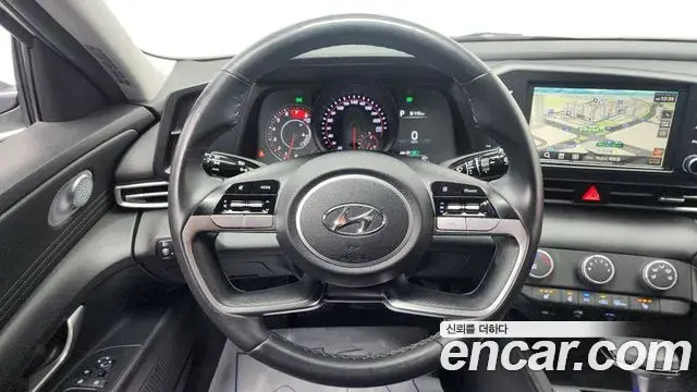 Hyundai The New Avante Hybrid 2021 — ფოტო 19/20