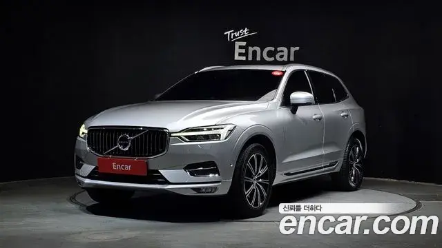 Volvo XC60 2020 — Фото 1/20