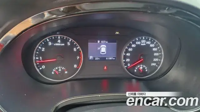 Kia Seltos 2020 — Şəkil 18/20