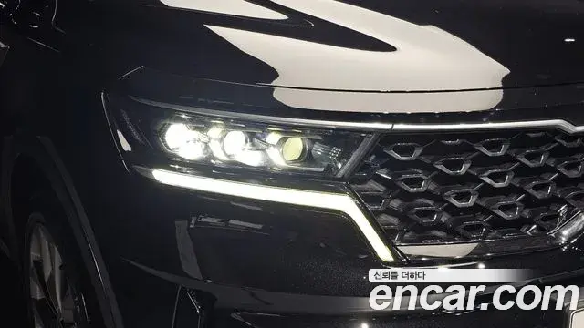 Kia Sorento 2020 — Photo 2/34