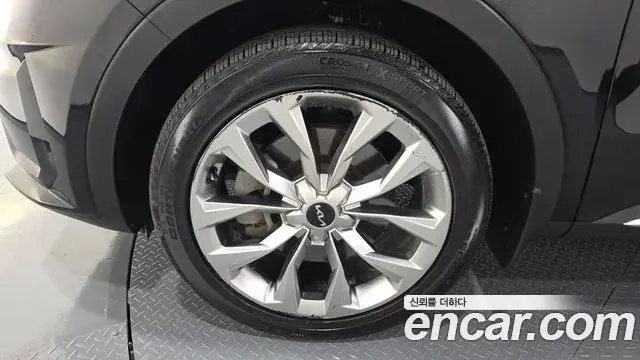 Kia Sorento 2022 — Фото 5/20