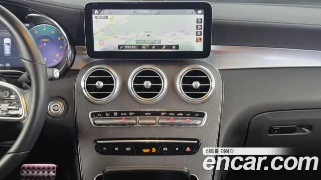 Mercedes-Benz GLC-Class 2022 — Şəkil 9/34