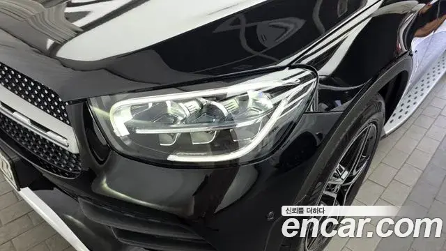 Mercedes-Benz GLC-Class 2022 — Şəkil 17/34