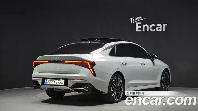 Kia K5 2024 — Şəkil 16/20