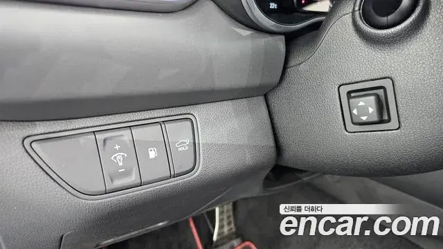 Genesis G70 2021 — Şəkil 28/33