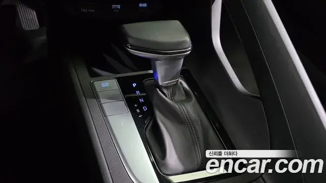 Hyundai Avante 2021 — Фото 9/20