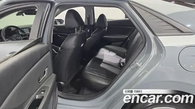 Hyundai Avante 2021 — Фото 11/20