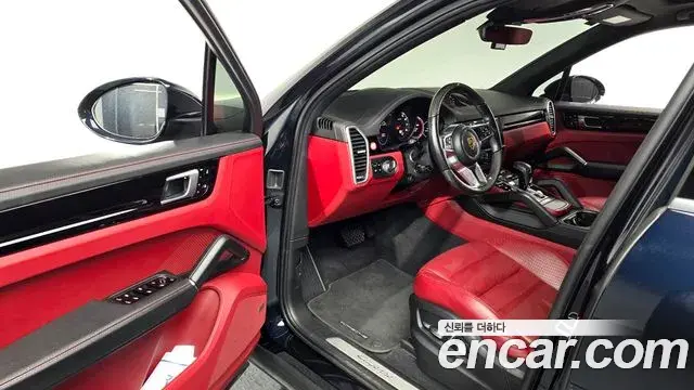 Porsche Cayenne 2021 — Şəkil 9/20