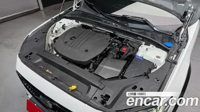 Volvo V90 Cross Country 2023 — Şəkil 20/31