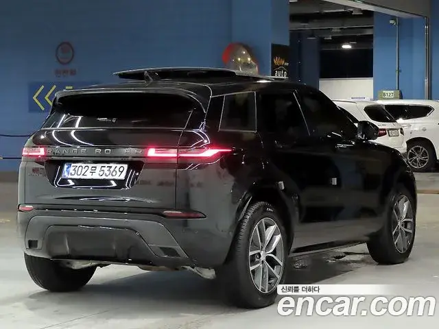 Land Rover Range Rover Evoque 2025 — Photo 14/20