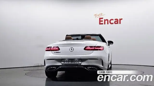Mercedes-Benz E-Class 2018 — Фото 4/20