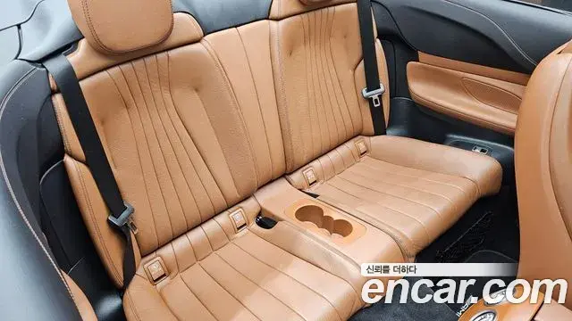 Mercedes-Benz E-Class 2018 — Фото 12/20