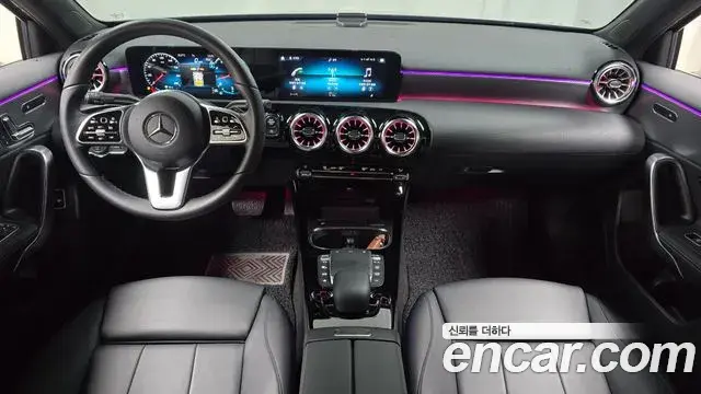Mercedes-Benz A-Class 2021 — Photo 17/30