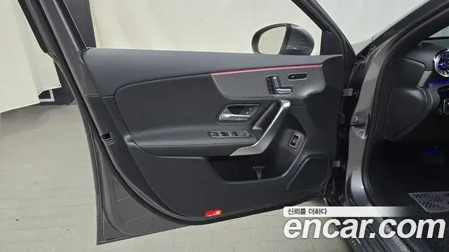 Mercedes-Benz A-Class 2021 — Photo 21/30