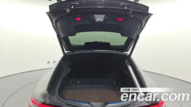 Mercedes-Benz AMG GT 2021 — ფოტო 1/20