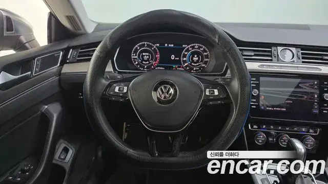 Volkswagen Arteon 2019 — ფოტო 7/35