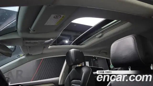 Volkswagen Arteon 2019 — ფოტო 27/35