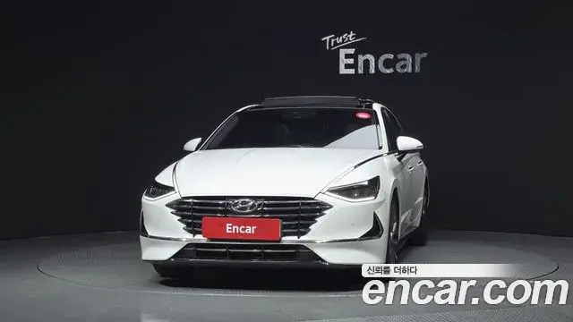 Hyundai Sonata Hybrid 2019 — Şəkil 3/33