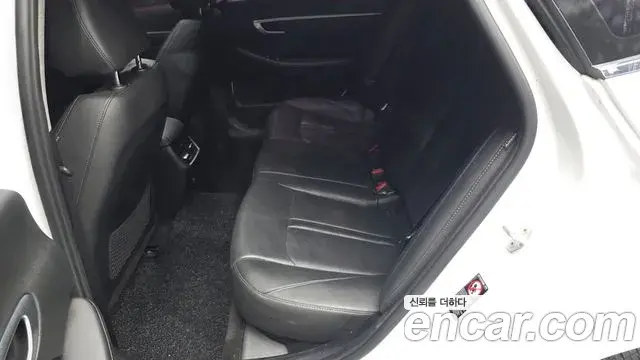 Hyundai Sonata Hybrid 2019 — Şəkil 18/33
