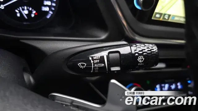 Hyundai Sonata Hybrid 2019 — Şəkil 32/33