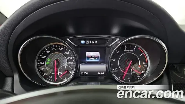 Mercedes-Benz GLA-Class 2018 — Photo 22/30