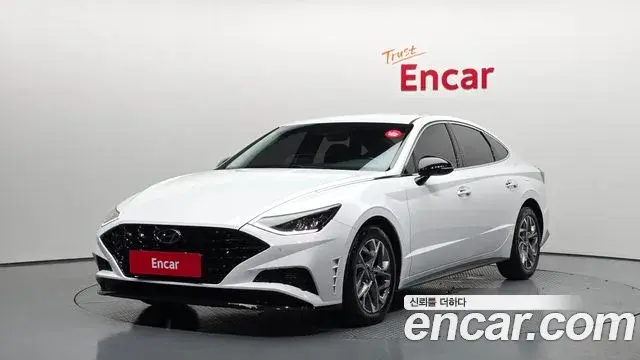 Hyundai Sonata Hybrid 2021 — ფოტო 28/32
