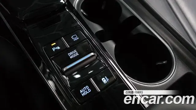 Hyundai Sonata Hybrid 2021 — ფოტო 9/32