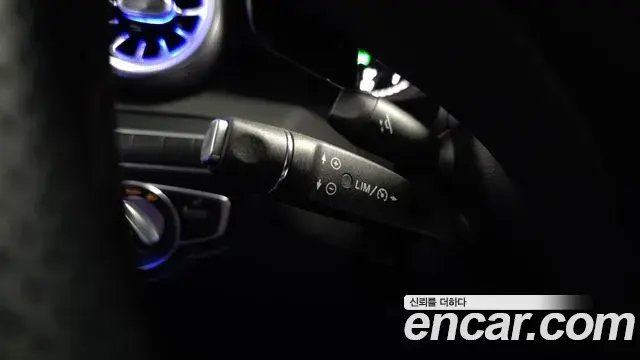 Mercedes-Benz GLC-Class 2019 — Şəkil 15/32