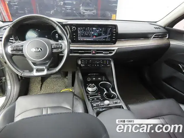 Kia K5 2020 — Şəkil 9/31