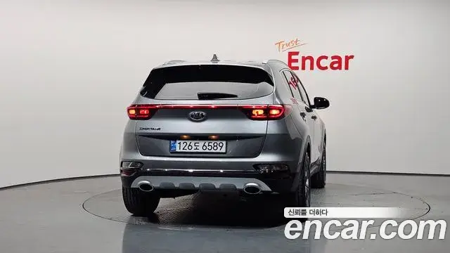 Kia Sportage The Bold 2021 — Şəkil 17/30