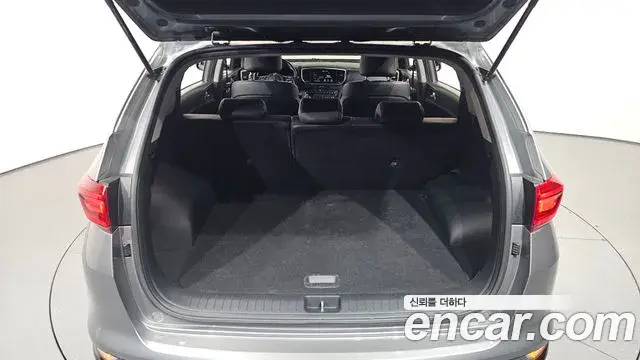 Kia Sportage The Bold 2021 — Şəkil 16/30