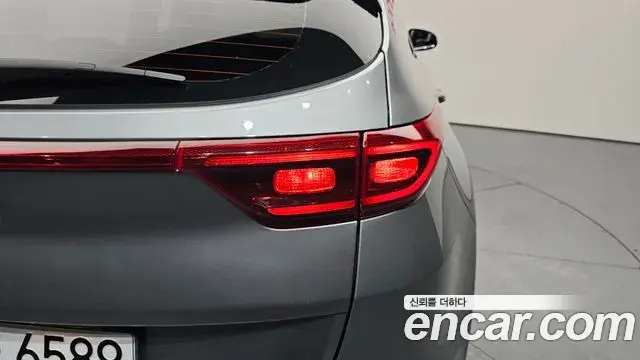 Kia Sportage The Bold 2021 — Şəkil 19/30